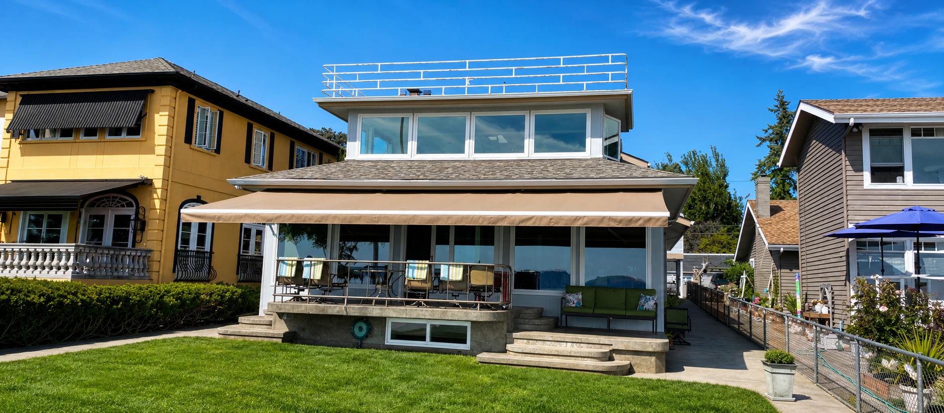 Olympus Retractable Awning installed on Seattle home